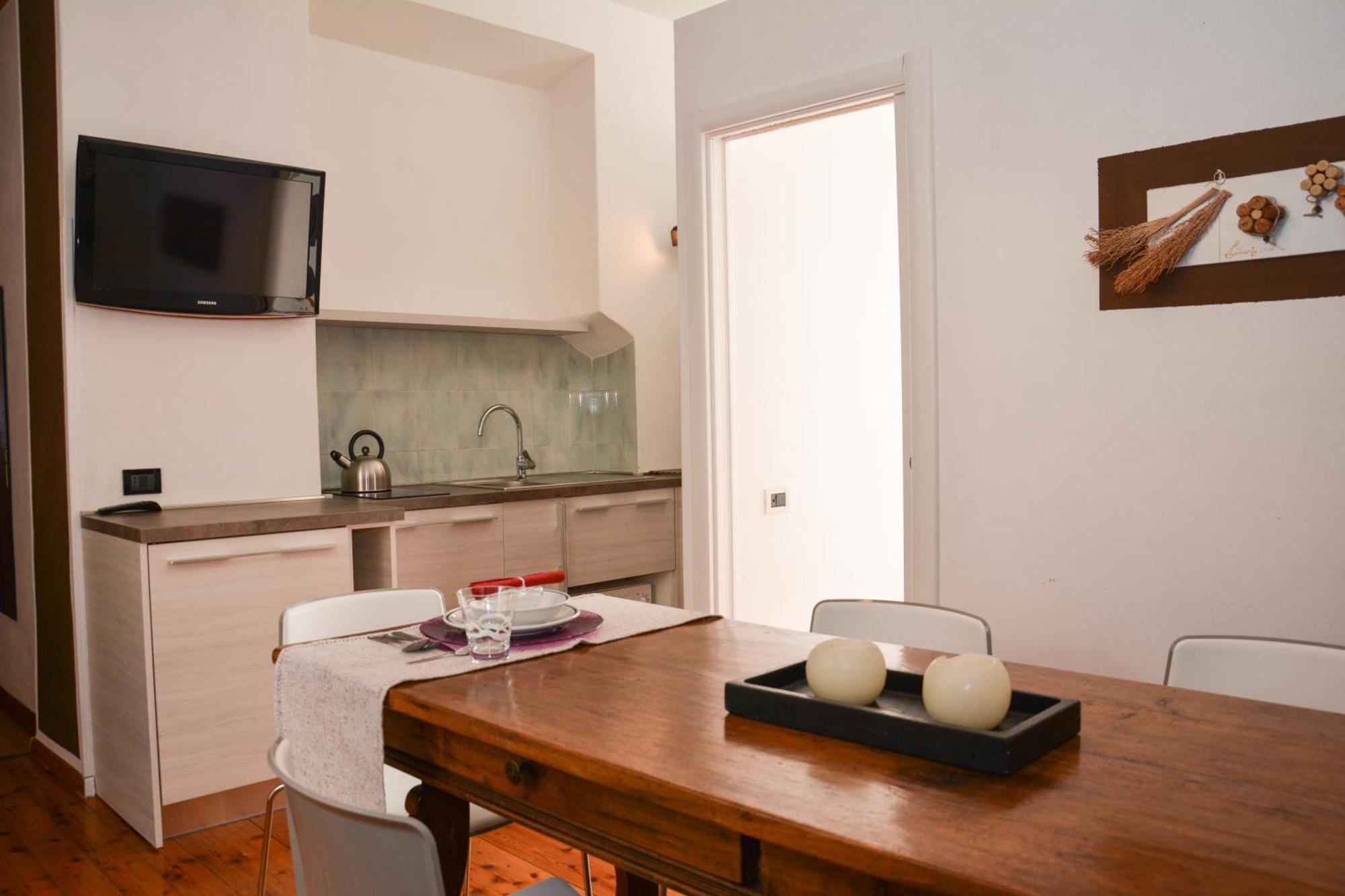 Sembenini Palace Riva del Garda Ngoại thất bức ảnh