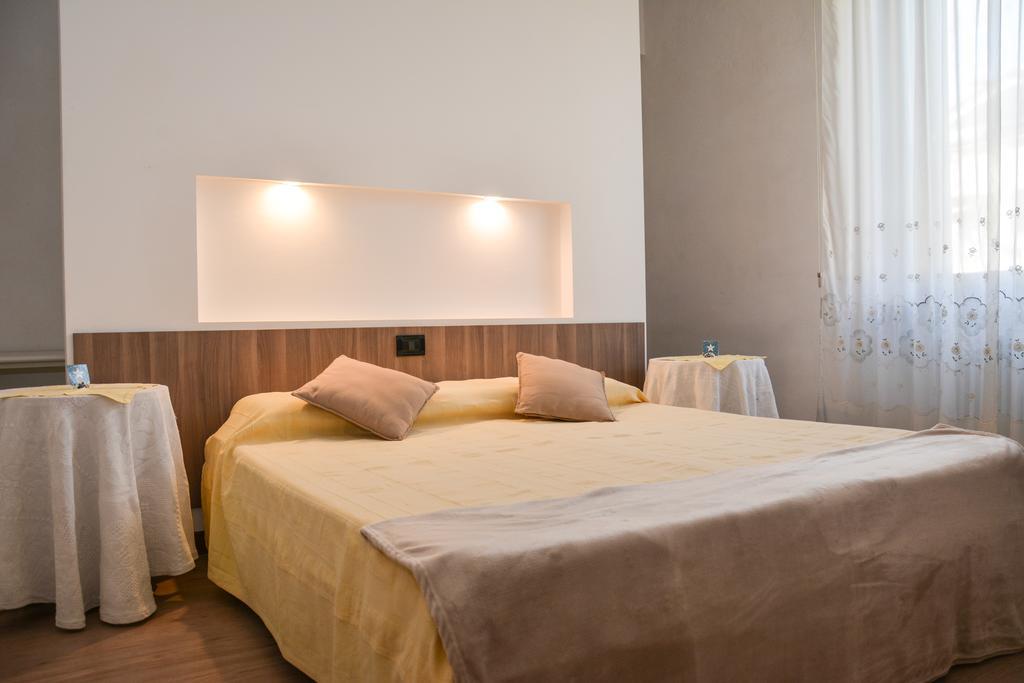 Sembenini Palace Riva del Garda Ngoại thất bức ảnh